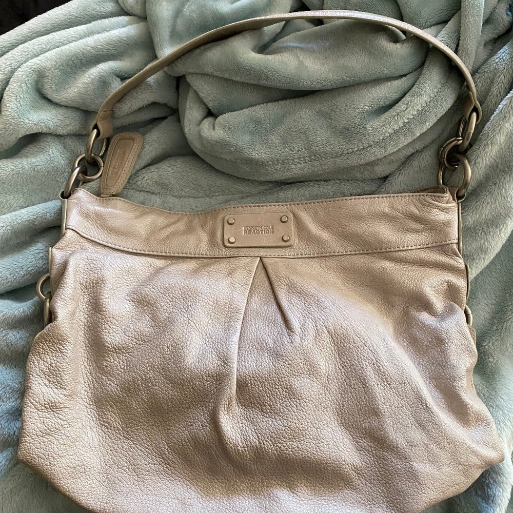 KENNETH COLE REACTION genuine leather oyster grey purse NEW WITH TAGS